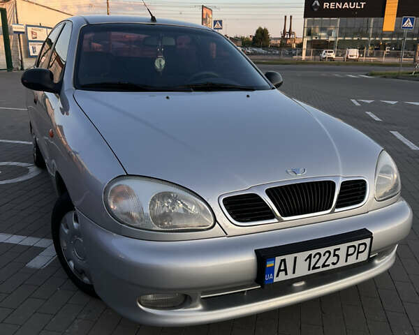 Серый Дэу Сенс, объемом двигателя 0 л и пробегом 206 тыс. км за 2600 $, фото 1 на Automoto.ua