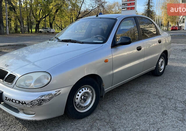 Сірий Деу Сенс, об'ємом двигуна 1.3 л та пробігом 162 тис. км за 2000 $, фото 1 на Automoto.ua