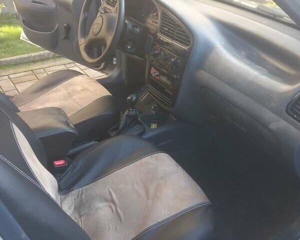 Сірий Деу Сенс, об'ємом двигуна 1.3 л та пробігом 190 тис. км за 2100 $, фото 1 на Automoto.ua