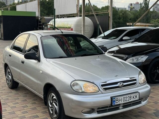 Сірий Деу Сенс, об'ємом двигуна 1.5 л та пробігом 180 тис. км за 1650 $, фото 1 на Automoto.ua