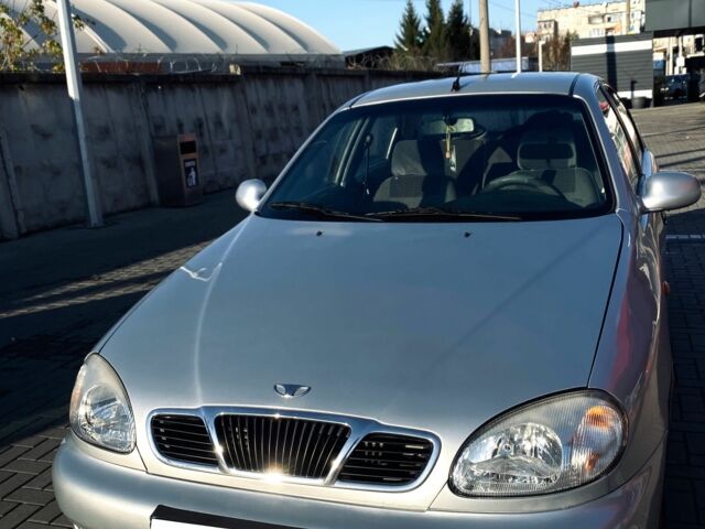 Серый Дэу Сенс, объемом двигателя 1.6 л и пробегом 280 тыс. км за 2800 $, фото 1 на Automoto.ua