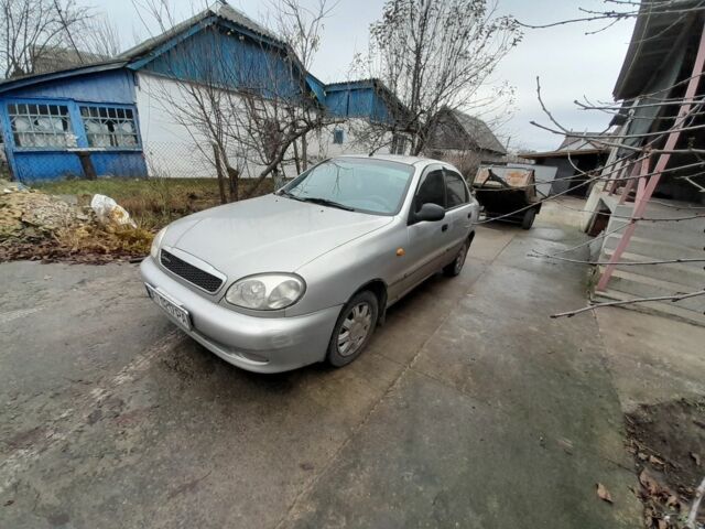 Сірий Деу Сенс, об'ємом двигуна 1.5 л та пробігом 1000 тис. км за 2200 $, фото 1 на Automoto.ua