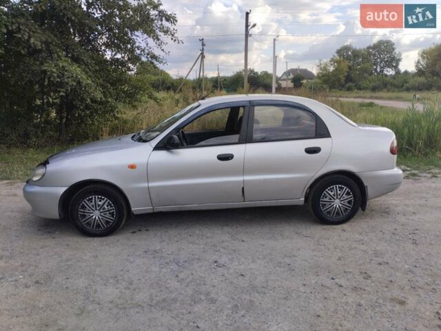 Сірий Деу Сенс, об'ємом двигуна 1.3 л та пробігом 250 тис. км за 1500 $, фото 1 на Automoto.ua