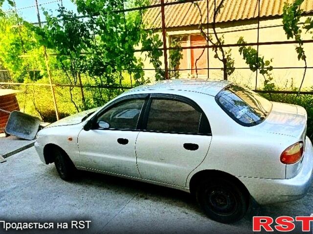 Сірий Деу Сенс, об'ємом двигуна 1.4 л та пробігом 225 тис. км за 1300 $, фото 1 на Automoto.ua