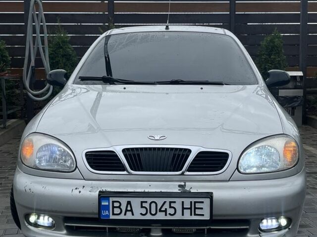 Деу Сенс 2006 у Новоукраинке на Automoto.ua Сірий Деу Сенс, об'ємом двигуна 1.5 л та пробігом 160 тис. км за 2700 $, фото 1 на Automoto.ua