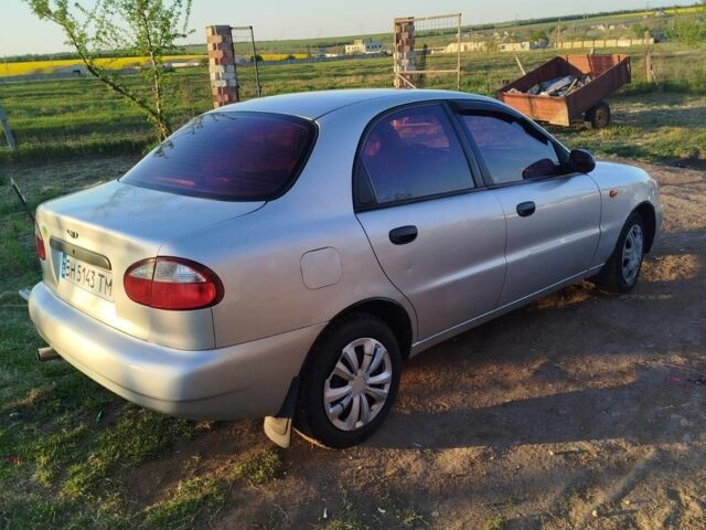 Сірий Деу Сенс, об'ємом двигуна 1.5 л та пробігом 350 тис. км за 2400 $, фото 1 на Automoto.ua