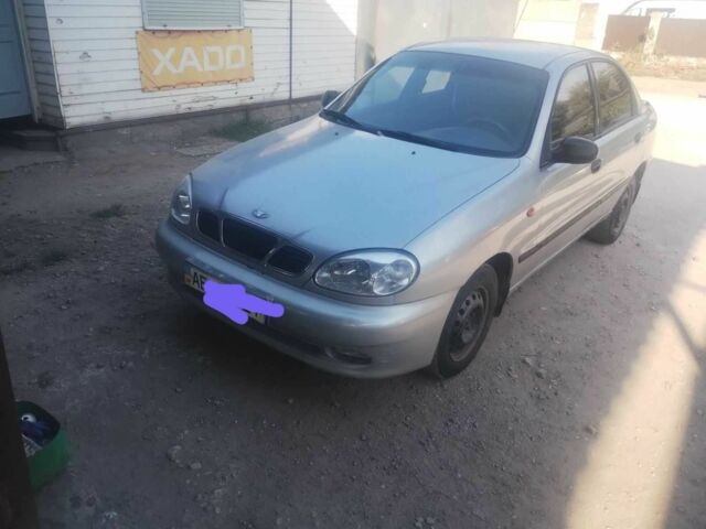 Сірий Деу Сенс, об'ємом двигуна 1.6 л та пробігом 270 тис. км за 65000 $, фото 1 на Automoto.ua