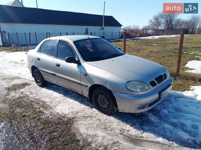 Серый Дэу Сенс, объемом двигателя 1.3 л и пробегом 300 тыс. км за 1450 $, фото 1 на Automoto.ua