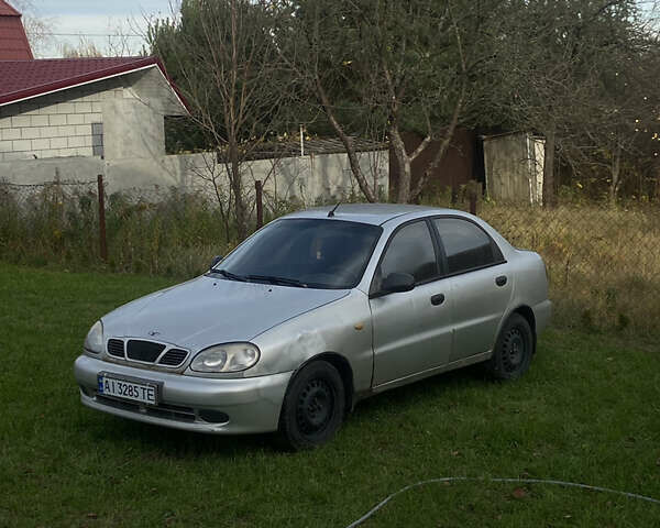 Сірий Деу Сенс, об'ємом двигуна 1.5 л та пробігом 193 тис. км за 2000 $, фото 1 на Automoto.ua