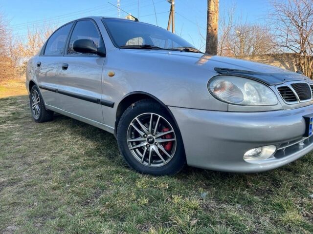 Серый Дэу Сенс, объемом двигателя 1.6 л и пробегом 253 тыс. км за 2750 $, фото 1 на Automoto.ua