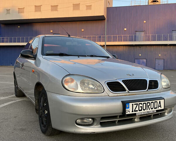 Серый Дэу Сенс, объемом двигателя 1.3 л и пробегом 140 тыс. км за 2500 $, фото 1 на Automoto.ua