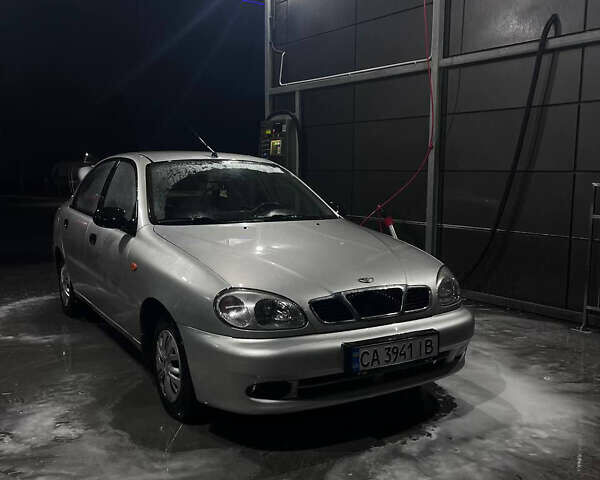 Серый Дэу Сенс, объемом двигателя 1.3 л и пробегом 271 тыс. км за 1600 $, фото 1 на Automoto.ua