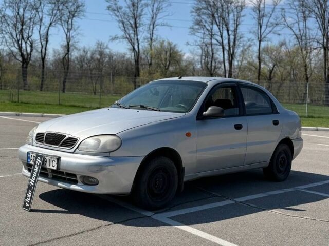 Серый Дэу Сенс, объемом двигателя 1.3 л и пробегом 200 тыс. км за 1350 $, фото 1 на Automoto.ua