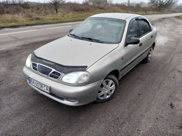 Сірий Деу Сенс, об'ємом двигуна 1.5 л та пробігом 220 тис. км за 2100 $, фото 1 на Automoto.ua