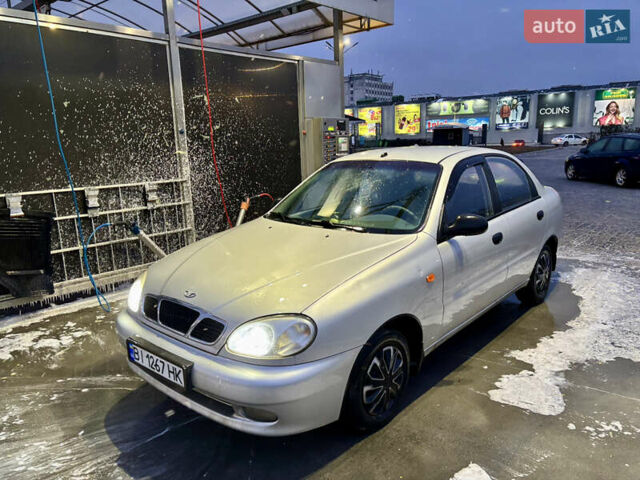 Серый Дэу Сенс, объемом двигателя 1.3 л и пробегом 217 тыс. км за 2800 $, фото 1 на Automoto.ua