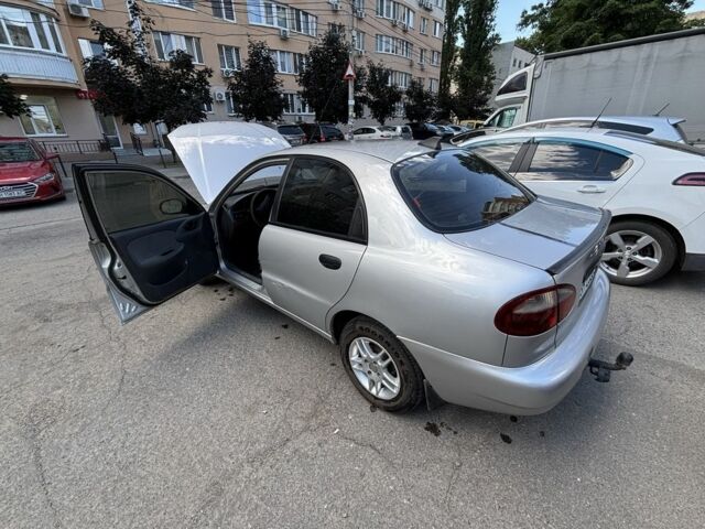 Сірий Деу Сенс, об'ємом двигуна 1.5 л та пробігом 158 тис. км за 3000 $, фото 1 на Automoto.ua
