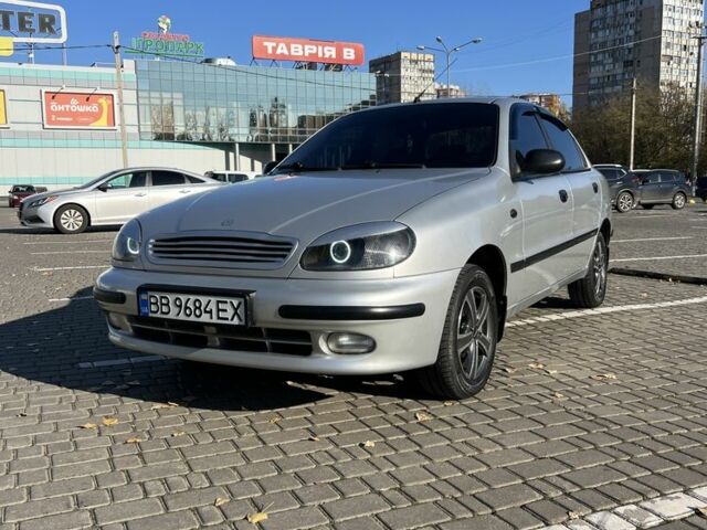 Сірий Деу Сенс, об'ємом двигуна 1.5 л та пробігом 198 тис. км за 3300 $, фото 1 на Automoto.ua