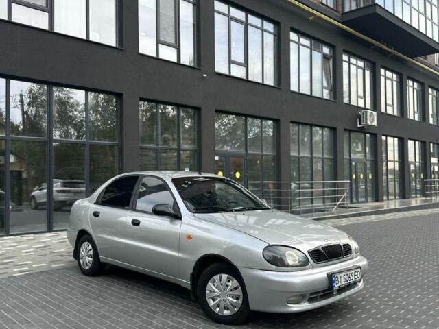 Серый Дэу Сенс, объемом двигателя 0 л и пробегом 200 тыс. км за 2450 $, фото 1 на Automoto.ua