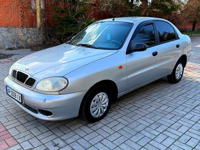 Серый Дэу Сенс, объемом двигателя 1.3 л и пробегом 250 тыс. км за 1450 $, фото 1 на Automoto.ua