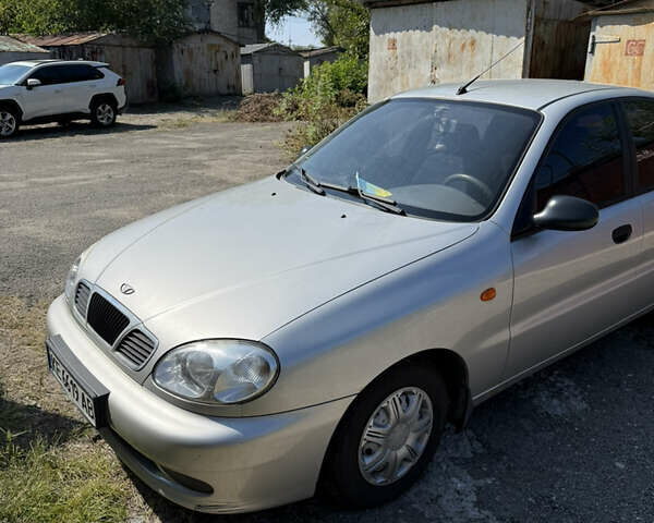 Деу Сенс 2006 у Дніпро (Дніпропетровську) на Automoto.ua Сірий Деу Сенс, об'ємом двигуна 1.3 л та пробігом 180 тис. км за 1900 $, фото 1 на Automoto.ua