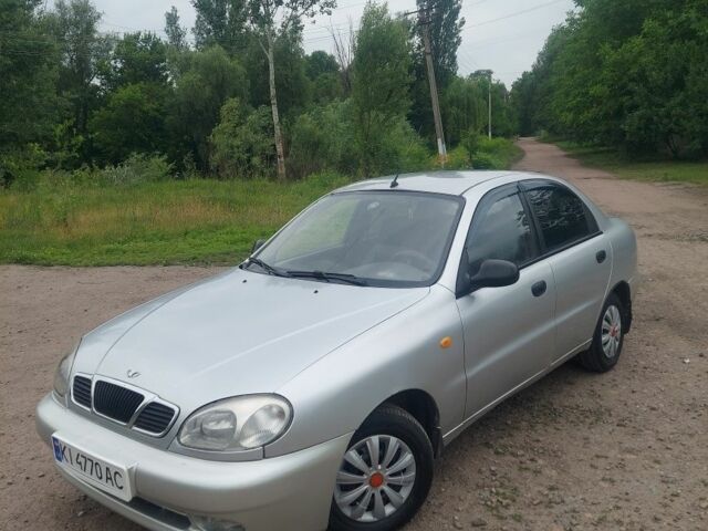 Серый Дэу Сенс, объемом двигателя 1.5 л и пробегом 300 тыс. км за 1850 $, фото 1 на Automoto.ua