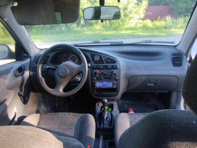 Сірий Деу Сенс, об'ємом двигуна 1.5 л та пробігом 350 тис. км за 1005 $, фото 1 на Automoto.ua