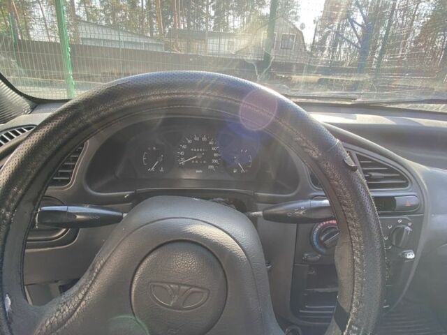 Сірий Деу Сенс, об'ємом двигуна 1.5 л та пробігом 429 тис. км за 899 $, фото 1 на Automoto.ua