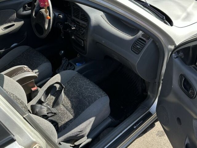 Серый Дэу Сенс, объемом двигателя 1.3 л и пробегом 193 тыс. км за 1750 $, фото 1 на Automoto.ua