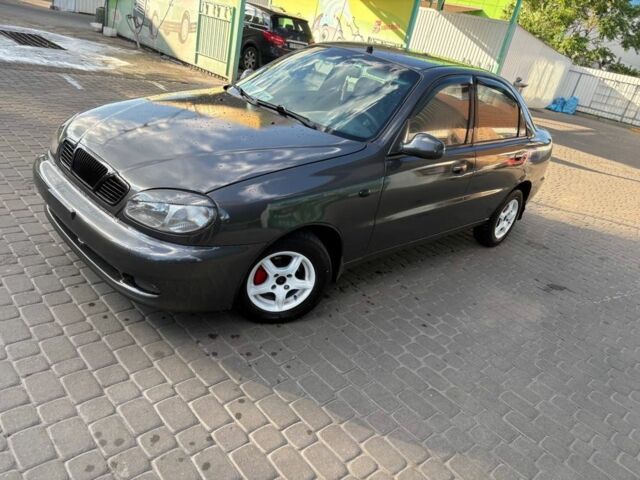 Сірий Деу Сенс, об'ємом двигуна 1.5 л та пробігом 188 тис. км за 3200 $, фото 1 на Automoto.ua