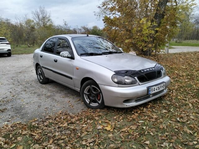 Серый Дэу Сенс, объемом двигателя 1.5 л и пробегом 217 тыс. км за 1700 $, фото 1 на Automoto.ua