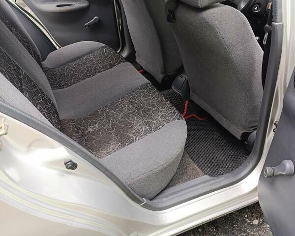 Серый Дэу Сенс, объемом двигателя 1.3 л и пробегом 131 тыс. км за 2350 $, фото 1 на Automoto.ua