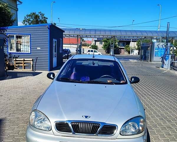 Серый Дэу Сенс, объемом двигателя 1.3 л и пробегом 101 тыс. км за 2001 $, фото 1 на Automoto.ua