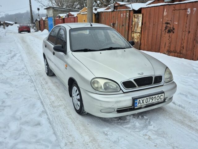 Серый Дэу Сенс, объемом двигателя 1.5 л и пробегом 220 тыс. км за 1850 $, фото 1 на Automoto.ua