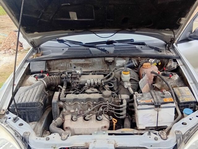 Серый Дэу Сенс, объемом двигателя 0 л и пробегом 219 тыс. км за 2050 $, фото 1 на Automoto.ua