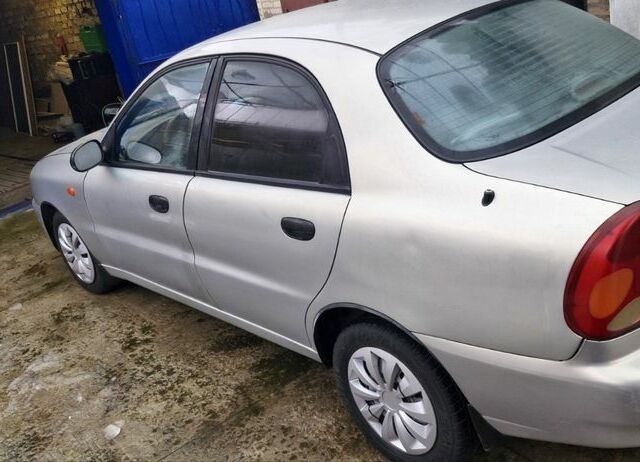 Серый Дэу Сенс, объемом двигателя 1.5 л и пробегом 221 тыс. км за 2400 $, фото 1 на Automoto.ua