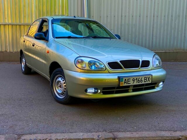 Серый Дэу Сенс, объемом двигателя 1.5 л и пробегом 178 тыс. км за 2200 $, фото 1 на Automoto.ua