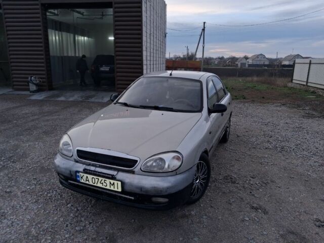 Серый Дэу Сенс, объемом двигателя 1.5 л и пробегом 250 тыс. км за 850 $, фото 1 на Automoto.ua
