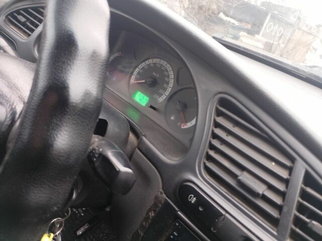 Сірий Деу Сенс, об'ємом двигуна 1.4 л та пробігом 2 тис. км за 1600 $, фото 1 на Automoto.ua