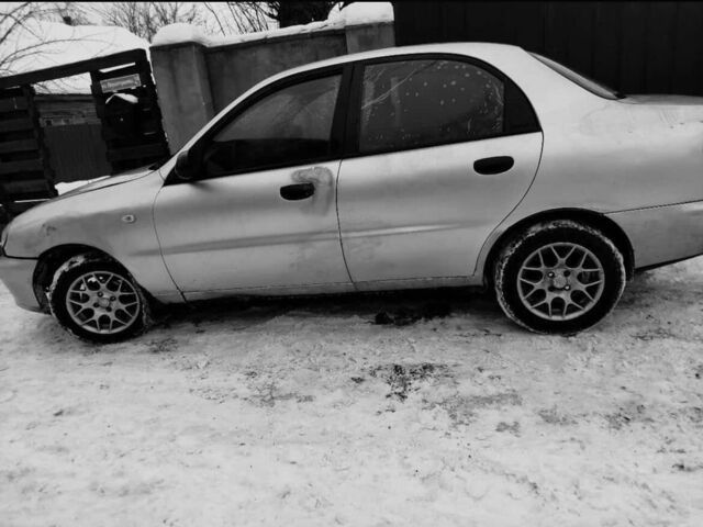 Сірий Деу Сенс, об'ємом двигуна 1.6 л та пробігом 3 тис. км за 1300 $, фото 1 на Automoto.ua