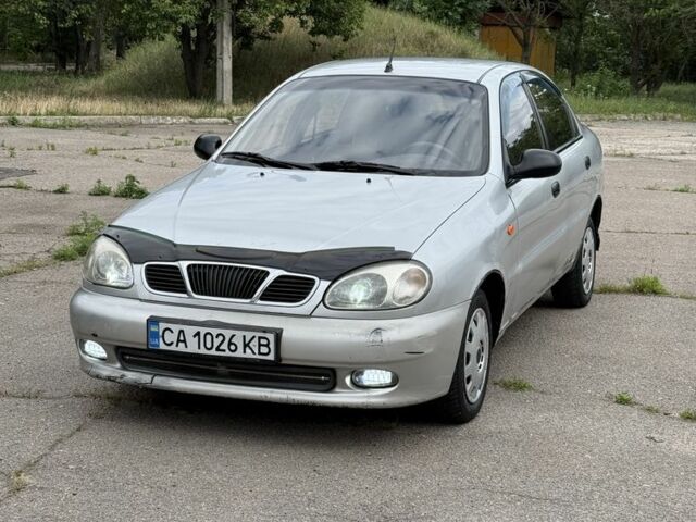 Серый Дэу Сенс, объемом двигателя 1.6 л и пробегом 250 тыс. км за 1450 $, фото 1 на Automoto.ua