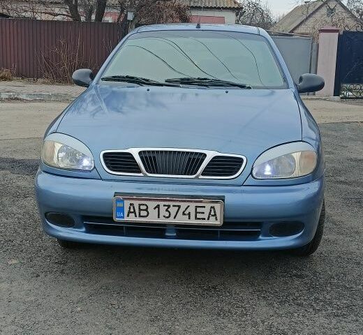 Серый Дэу Сенс, объемом двигателя 1.3 л и пробегом 200 тыс. км за 2200 $, фото 1 на Automoto.ua