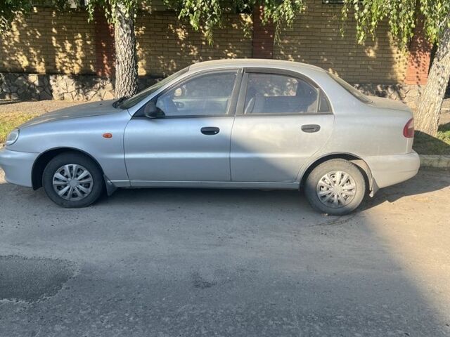 Сірий Деу Сенс, об'ємом двигуна 1.4 л та пробігом 300 тис. км за 1569 $, фото 1 на Automoto.ua