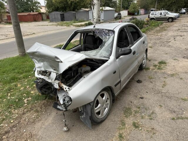 Сірий Деу Сенс, об'ємом двигуна 1.5 л та пробігом 200 тис. км за 500 $, фото 1 на Automoto.ua