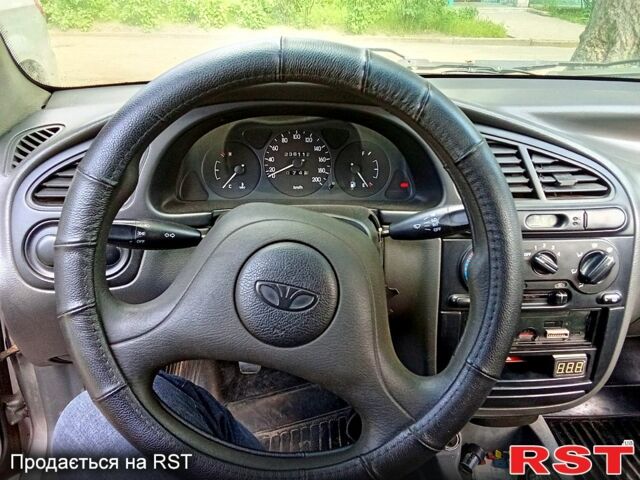 Сірий Деу Сенс, об'ємом двигуна 1.4 л та пробігом 240 тис. км за 1900 $, фото 1 на Automoto.ua