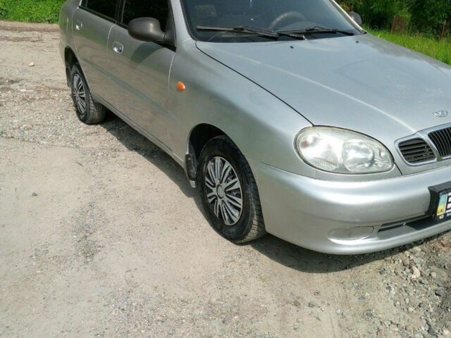 Серый Дэу Сенс, объемом двигателя 1.5 л и пробегом 248 тыс. км за 1550 $, фото 1 на Automoto.ua