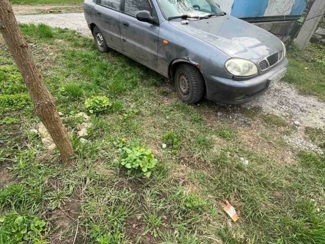 Серый Дэу Сенс, объемом двигателя 1.5 л и пробегом 180 тыс. км за 1500 $, фото 1 на Automoto.ua