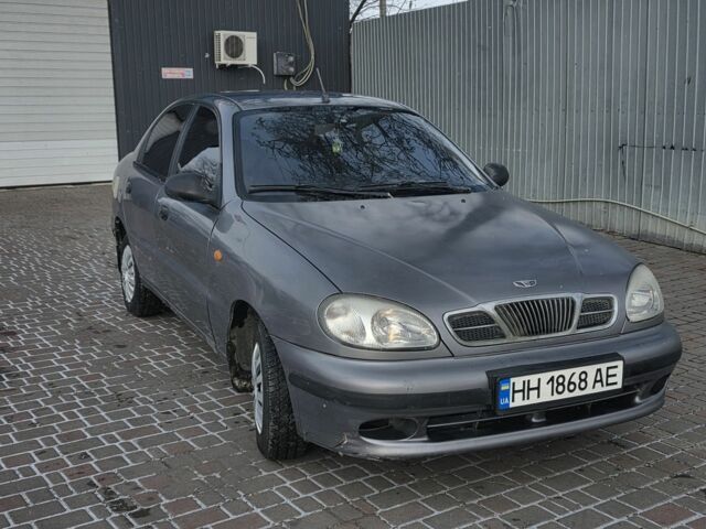 Серый Дэу Сенс, объемом двигателя 1.4 л и пробегом 215 тыс. км за 1800 $, фото 1 на Automoto.ua