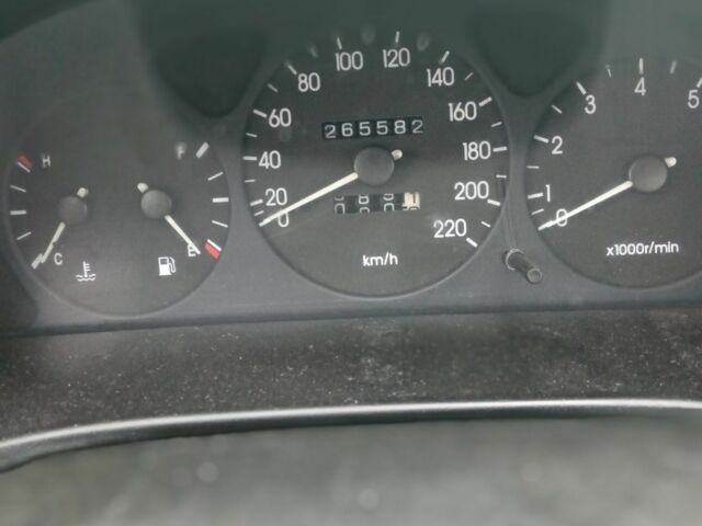 Серый Дэу Сенс, объемом двигателя 1.5 л и пробегом 256 тыс. км за 500 $, фото 1 на Automoto.ua