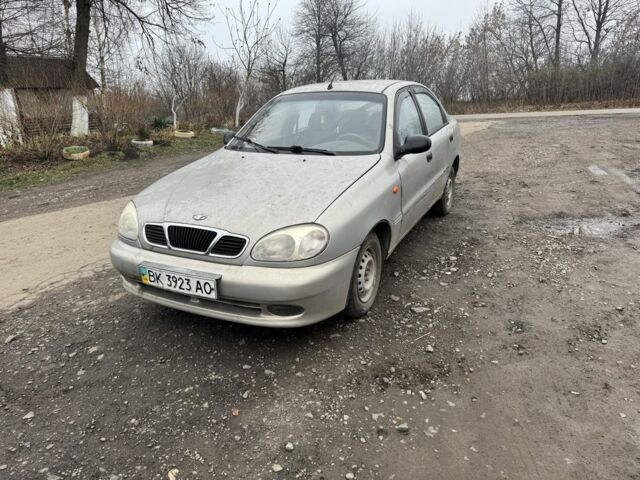 Серый Дэу Сенс, объемом двигателя 1.5 л и пробегом 190 тыс. км за 850 $, фото 1 на Automoto.ua