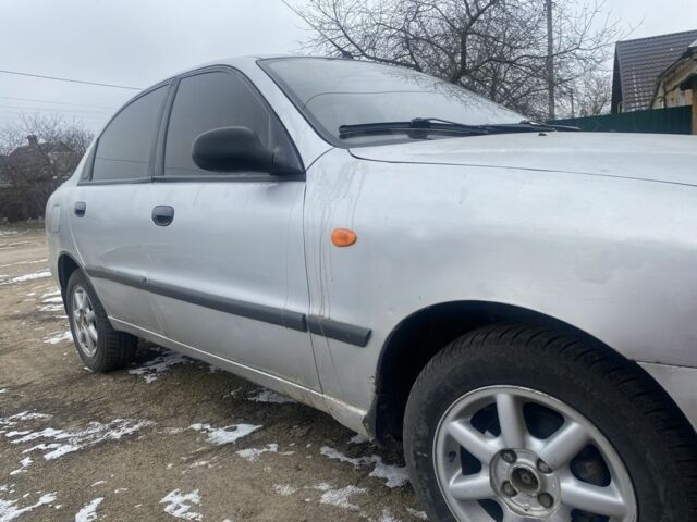 Серый Дэу Сенс, объемом двигателя 1.5 л и пробегом 200 тыс. км за 1400 $, фото 1 на Automoto.ua